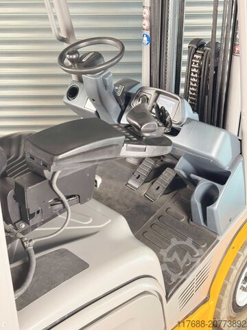 LPG lyftari að framan Jungheinrich TFG 430S - Service Neu - Triplex - VW Motor