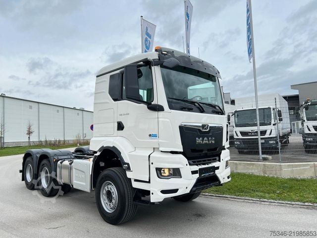 Standardni tegljač MAN TGS 33.510 BB 6x4 FG/RS 3,30m/59 to./NA/AHK/Neu