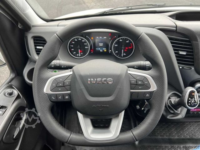 Transporter mit Kipper IVECO Daily 55S18 HA8 WX 4x4 Kipper *Automatik*AHK*