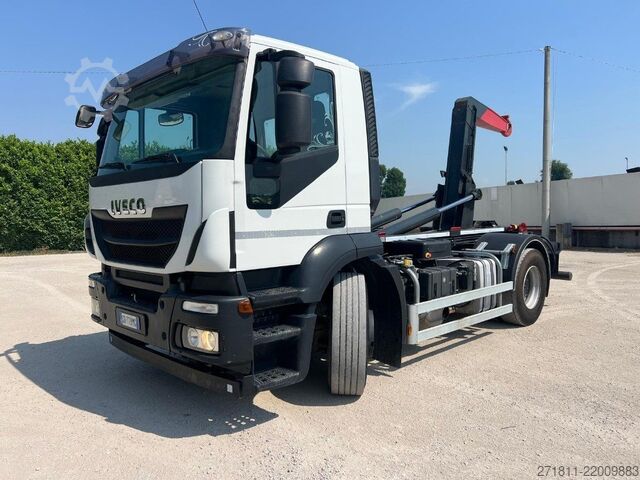 Camião porta-contentores de gancho IVECO IVECO 440E45 USATO SCARRABILE