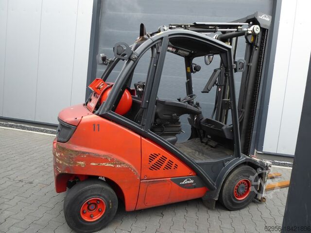 এলপিজি ফর্কলিফ্ট Linde H30T-02