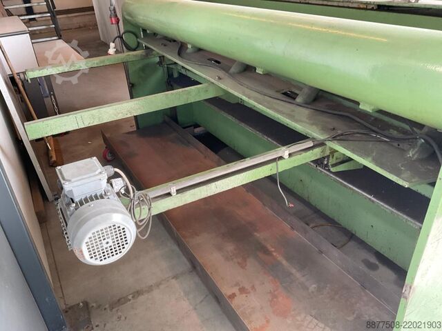 Hydraulic guillotine shear BRONSWERK BFH 50/3100