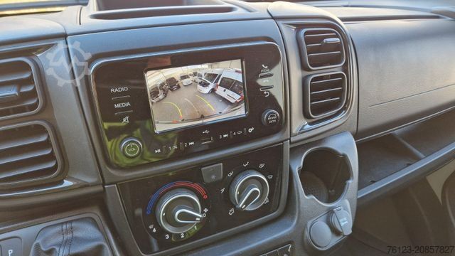 Kleinbus FIAT 1x Ducato 1x Opel Movano 18 SS in Stock