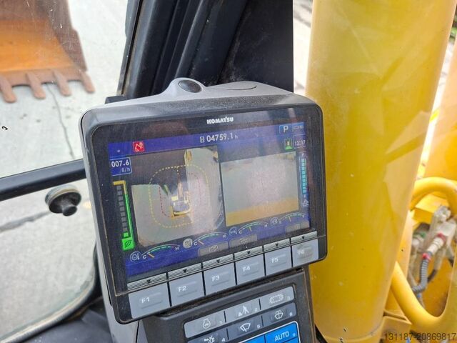 Raupenbagger Komatsu HB215LC-3