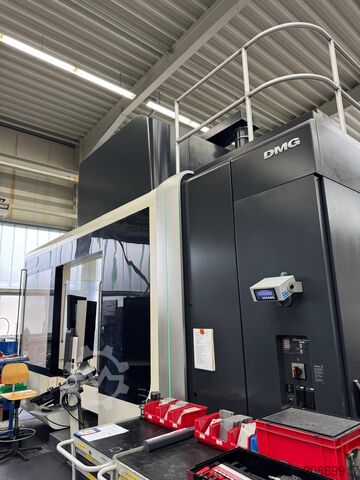 CNC -Fräsmaschine DMG DMU 210 P