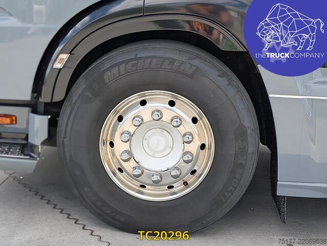 Standard-SZM DAF XF 530
