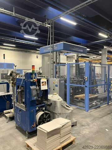Binder met verzamelaars (samenstelmachines) Müller Martini Corona C15 S/35 (18")