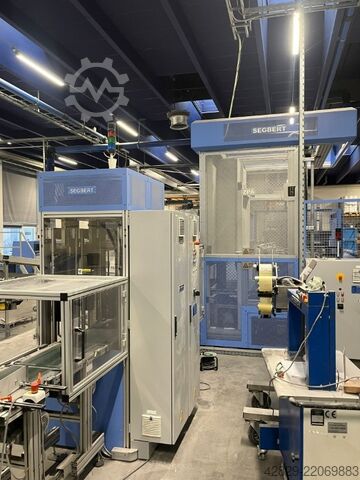 Binder met verzamelaars (samenstelmachines) Müller Martini Corona C15 S/35 (18")