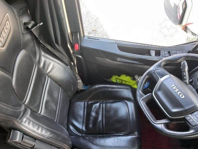 Tractora standard IVECO AS440S46T/P 2LNG