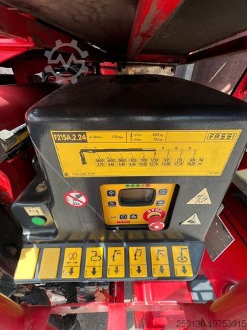 Felépítménycserélő teherautó SCANIA P410 6x2 BDF-Pritsche mit Fassi F215A.2.24 Kran