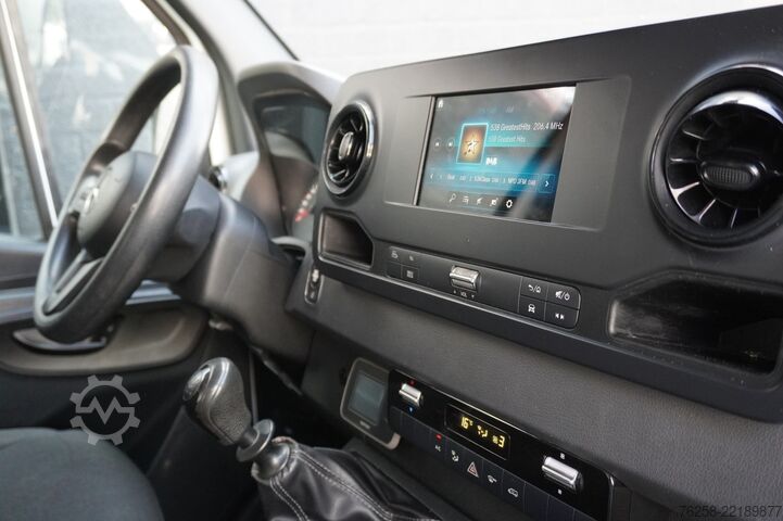 Xe van thùng kín Mercedes-Benz Sprinter 316 2.2 CDI L1H1 EURO 6 - A/C Climate ...