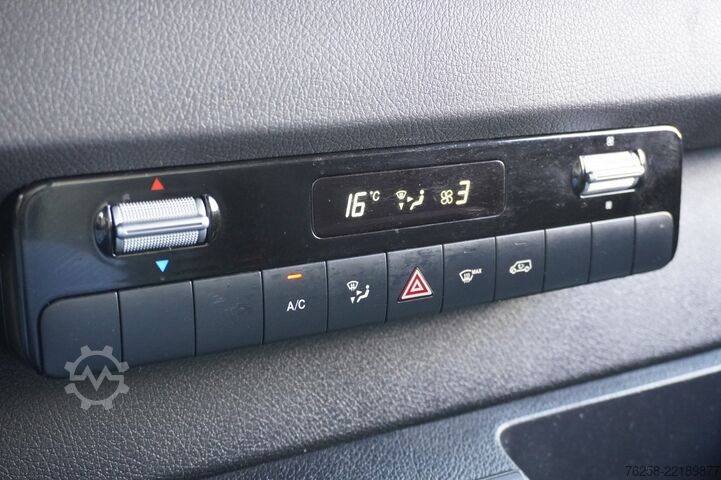 Xe van thùng kín Mercedes-Benz Sprinter 316 2.2 CDI L1H1 EURO 6 - A/C Climate ...