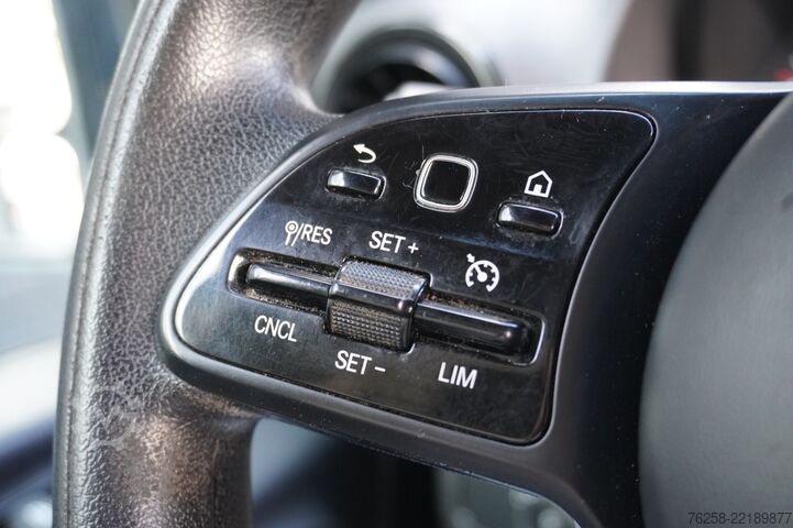 Xe van thùng kín Mercedes-Benz Sprinter 316 2.2 CDI L1H1 EURO 6 - A/C Climate ...