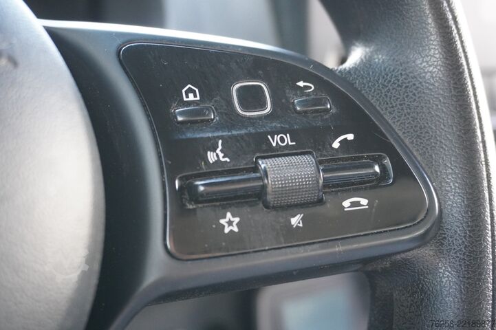 Xe van thùng kín Mercedes-Benz Sprinter 316 2.2 CDI L1H1 EURO 6 - A/C Climate ...