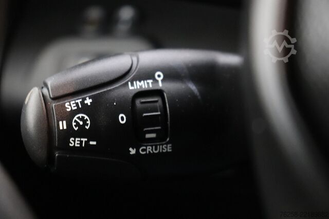 Camioneta familiar de techo alto Peugeot Partner 1.5 BlueHDI 130PK EURO 6 - Airco - Crui...