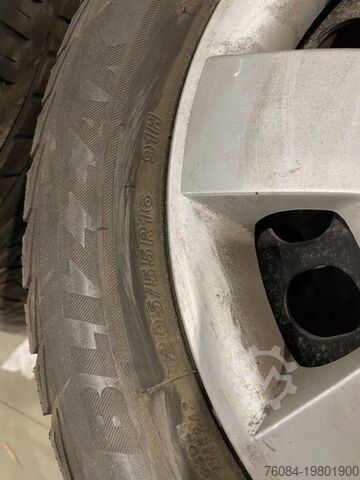 Točkovi sa setom guma Bridgestone *Mercedes deksels met banden*205/55R16