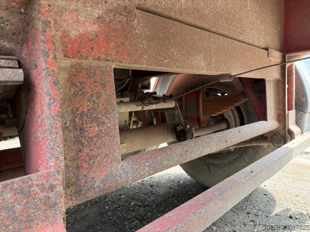 Semi-remorque benne FRUEHAUF Steel Tipper / STEEL suspension