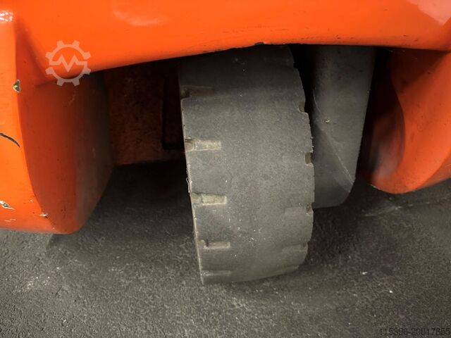 Elektrický 3kolový vysokozdvižný vozík Toyota 7FBEST13 - nur 363 Stunden !!!