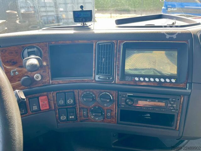 Standard-SZM Volvo FH 400 YV2ASG0A09B537104 ,  ADR, Back camera, F...