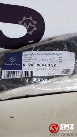Skjermbeskytter Mercedes Occ Spatbord cover achter rechts Actros