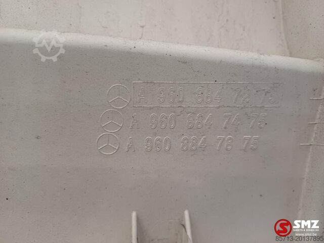 Guarda-lamas Mercedes Occ spatbordverlenging links Mercedes