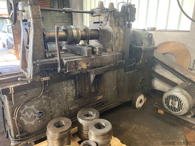 Tesoura circular MINO GIOVANI BATTISTA 