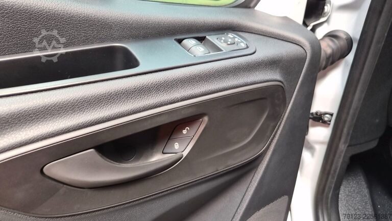 Minibus MERCEDES-BENZ 311 Sprinter 9 Sitzer auf Wunsch VIP Sitze
