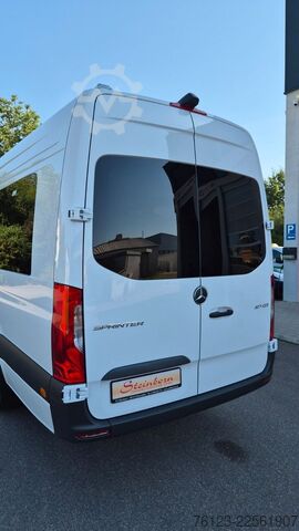 Minibus MERCEDES-BENZ 10 x 517 Sprinter Lord Light  22 SS Aktionspreis
