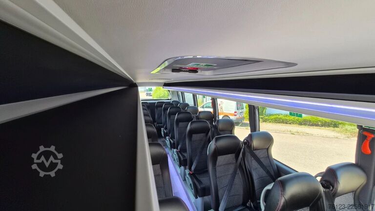 Minibüs IVECO 2x Daily 70 Lagerfahrzeug Ferqui Sunrise 2,5 m B