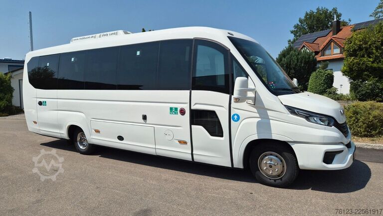 Minibüs IVECO 2x Daily 70 Lagerfahrzeug Ferqui Sunrise 2,5 m B