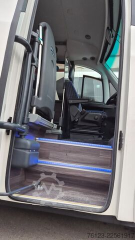 Minibüs IVECO 2x Daily 70 Lagerfahrzeug Ferqui Sunrise 2,5 m B