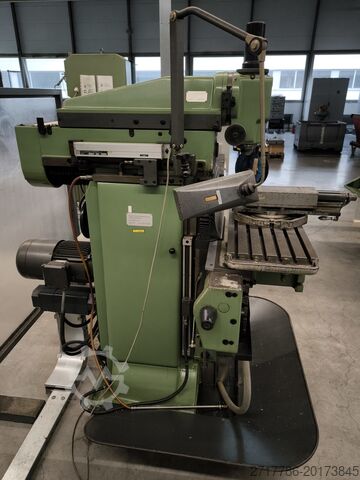 Universal-Werkzeugfräsmaschine Deckel FP 2 Aktiv Digital