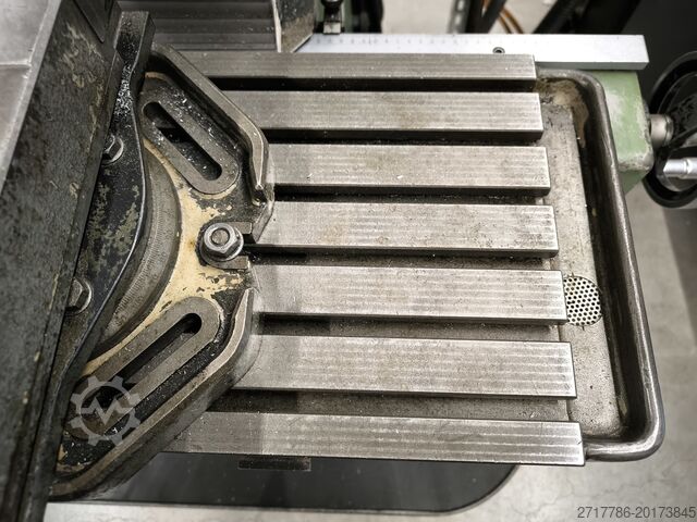Universal-Werkzeugfräsmaschine Deckel FP 2 Aktiv Digital
