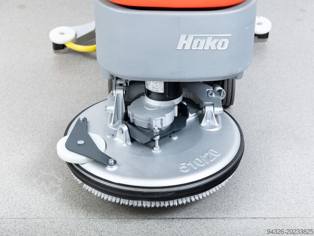 Hako Scrubmaster B45 TB510 NEW BATTERIES Hako Scrubmaster B45 TB510 - 2015y - 776h