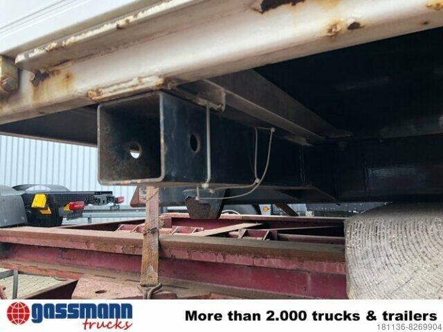 LKW mit Pritsche (offen) Wechselbrücke mit Kranvorrichtung