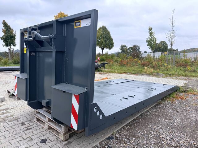 Benne amovible 5,5 m / porte-engins surbaissé Hitta Abrollplattform HAP55SP