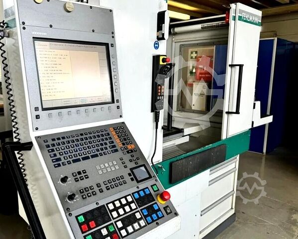 Qendër e përpunimit vertikal FEHLMANN Picomax 55 CNC