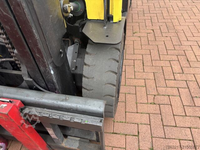 Elektro 4 Rad-Stapler Hyster J4.0XN
