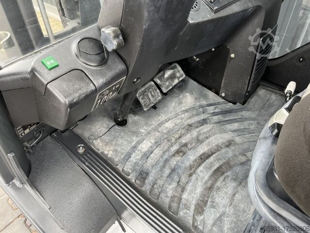 Dizelski viličari Linde H25D-02