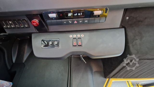 मिनिबस MERCEDES-BENZ Elektro  Heckniederflur Bestellfahrzeug