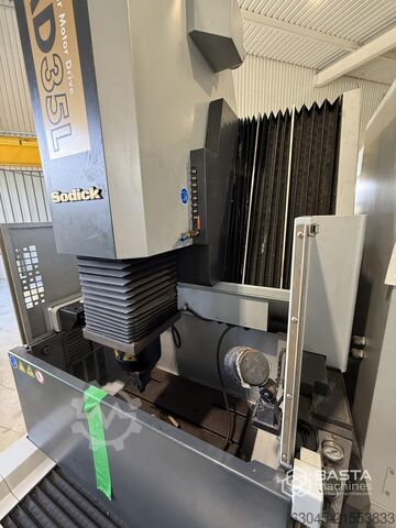 Sodick AD35L (2015) machine d'électroérosion à enfonçage Sodick AD35L