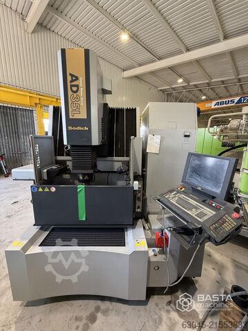 Sodick AD35L (2015) machine d'électroérosion à enfonçage Sodick AD35L