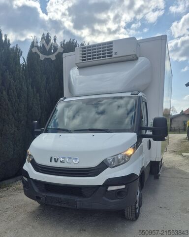 Fourgon tôlé Iveco Daily 50-180