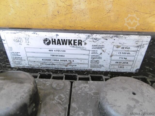 Xe nâng càng trước YALE ERP  15 VT