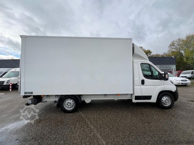 Фургон-будка PEUGEOT Boxer 2,2 Blue-HDI Maxi Koffer Hebebühne