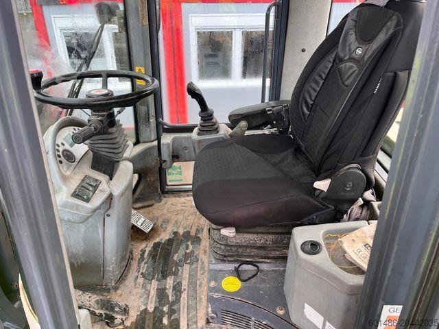 Погрузчик с колёсным шасси TEREX TL 310