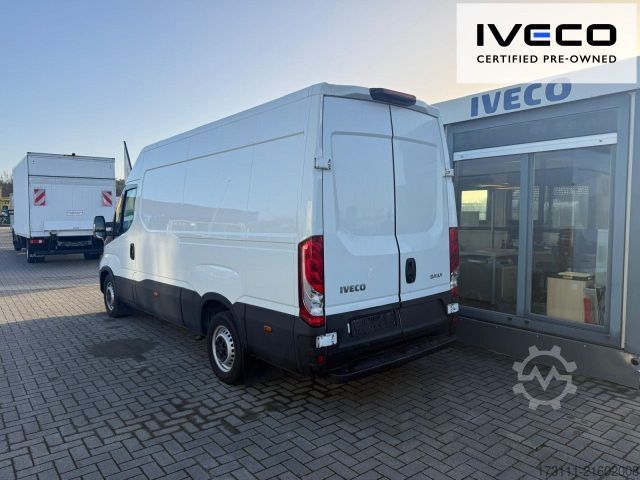 High top van IVECO Daily 35S16V RS 3520L / Klima / Bluetooth