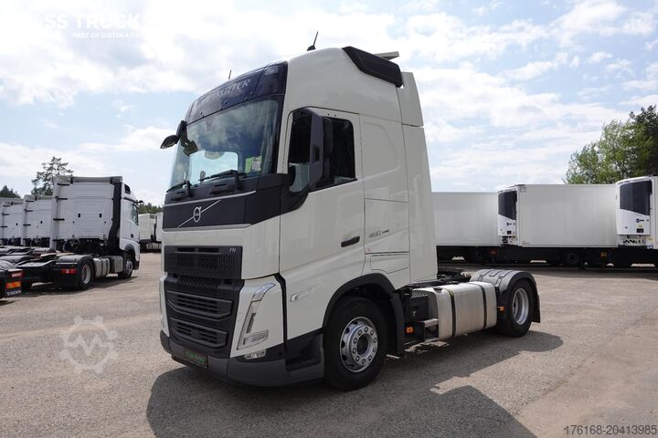 Tractor estándar VOLVO FH 460 Globetrotter XL i-Save