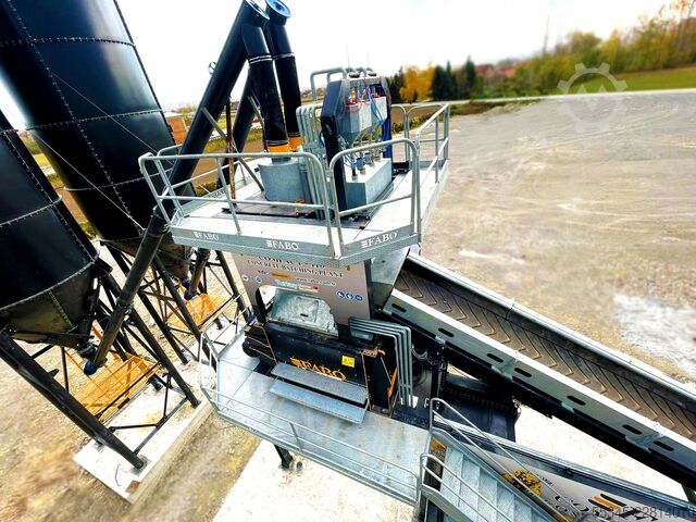 Betoncentrale / betonfabriek FABO Concrete Batching Plant 110 M3/H Compact Concrete Batching Plant