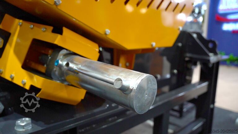 дробильне обладнання / щокова дробарка FABO Jaw Crusher Jaw crushing machine 100-300tph CLK-1160